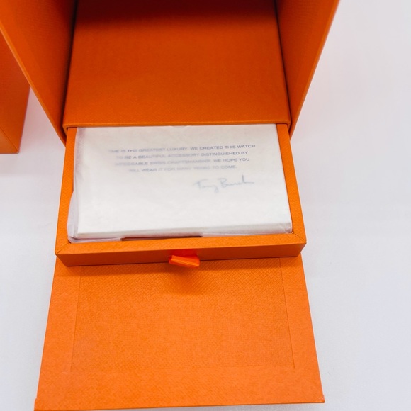 Tory Burch Gold Tone Watch With Extra Links- TRB1003 - Picture 6 of 7